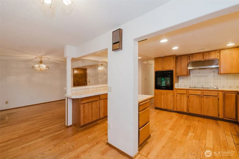 Property photo for 8565 Phillips Road Se, Port Orchard photo 19