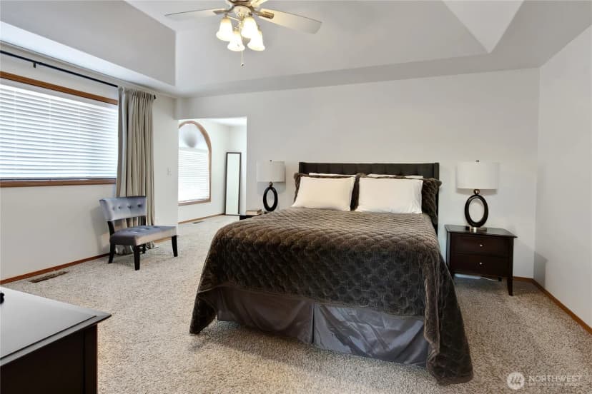 Property photo for 20425 96th Way S, Kent photo 19