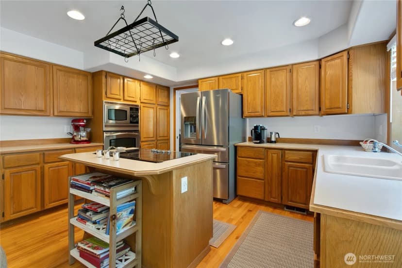Property photo for 20425 96th Way S, Kent photo 9