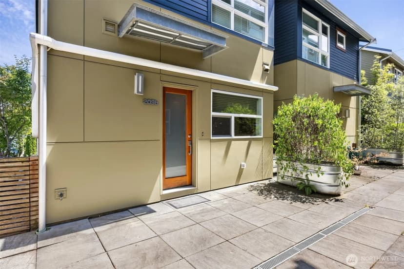 Property photo for 209 27th Avenue E #b, Seattle photo 19