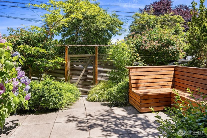 Property photo for 209 27th Avenue E #b, Seattle photo 18