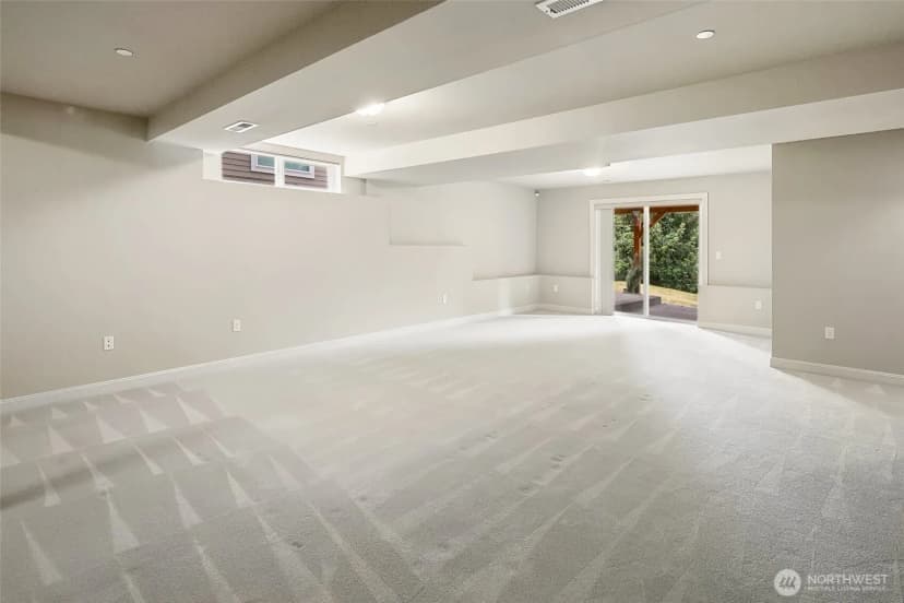 Property photo for 8701 113th Avenue Se, Newcastle photo 27