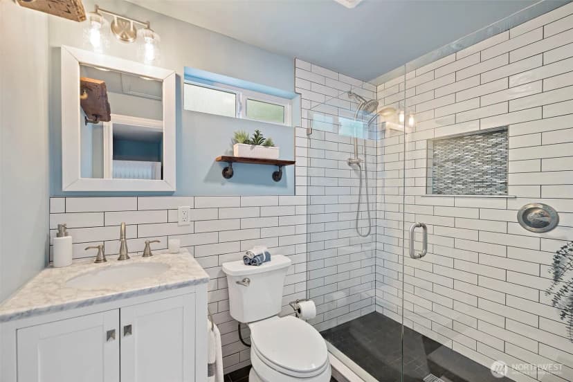 Property photo for 11326 14th Avenue Ne, Seattle photo 13
