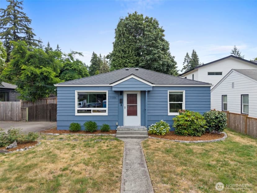 Property photo for 11326 14th Avenue Ne, Seattle photo 22