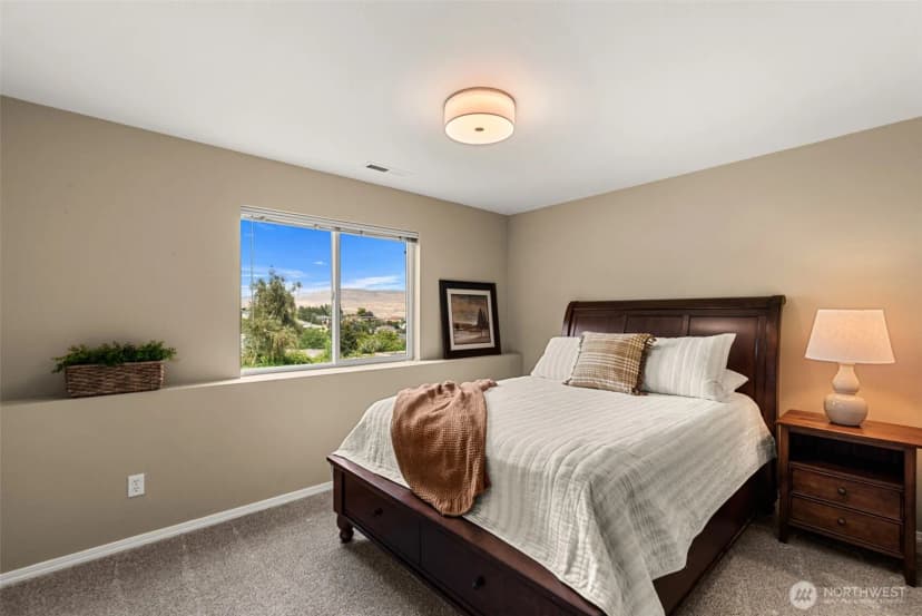 Property photo for 507 Day Road, Wenatchee photo 24