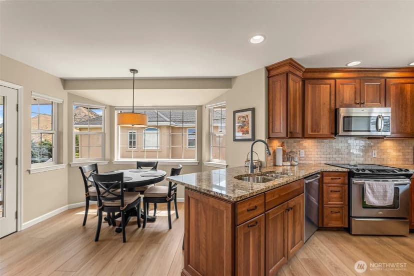 Property photo for 507 Day Road, Wenatchee photo 12