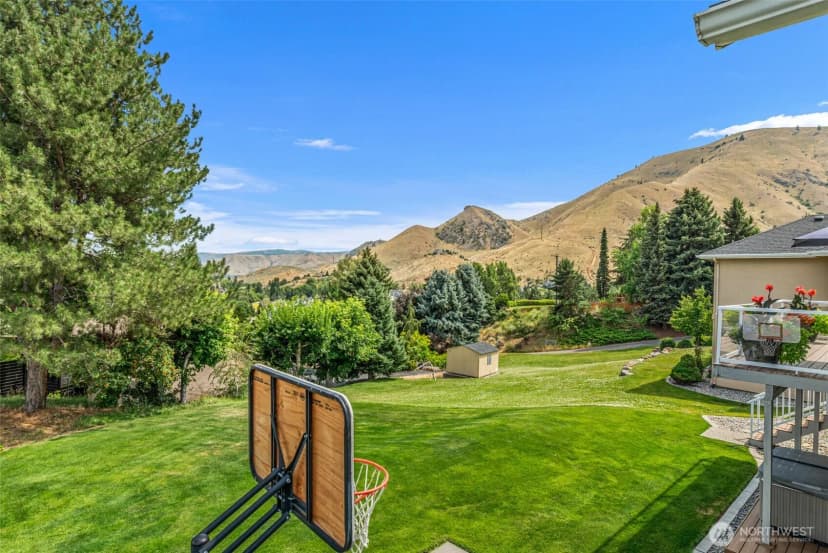 Property photo for 507 Day Road, Wenatchee photo 34