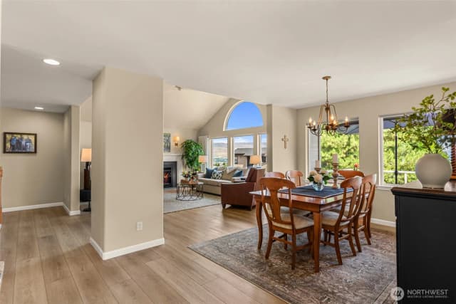Property photo for 507 Day Road, Wenatchee photo 4