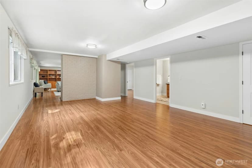 Property photo for 14918 29th Drive Se, Mill Creek photo 26