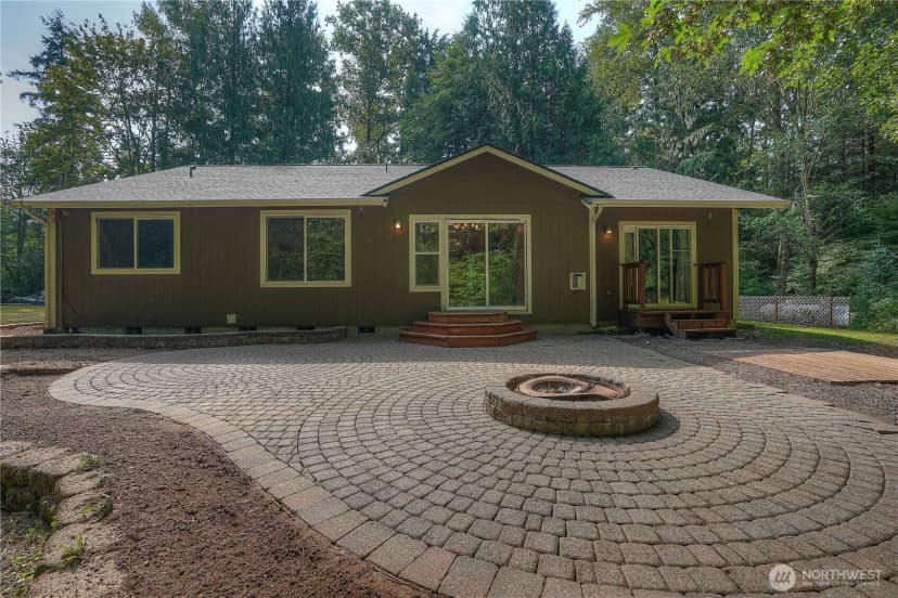Property photo for 33110 27th Avenue E, Roy photo 26