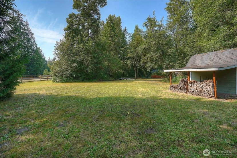 Property photo for 33110 27th Avenue E, Roy photo 31