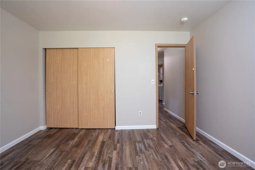 Property photo for 33110 27th Avenue E, Roy photo 24