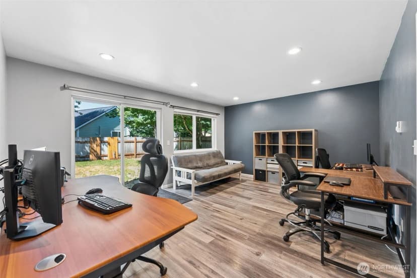 Property photo for 26011 188th Avenue Se, Covington photo 11