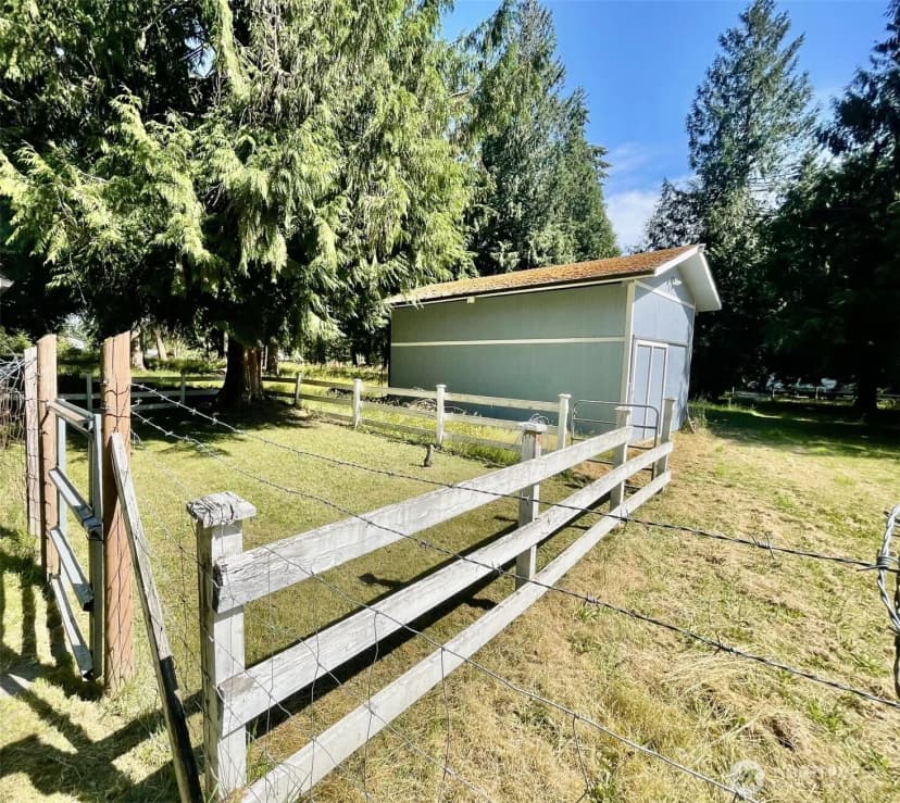Property photo for 22817 146th Avenue E, Graham photo 35