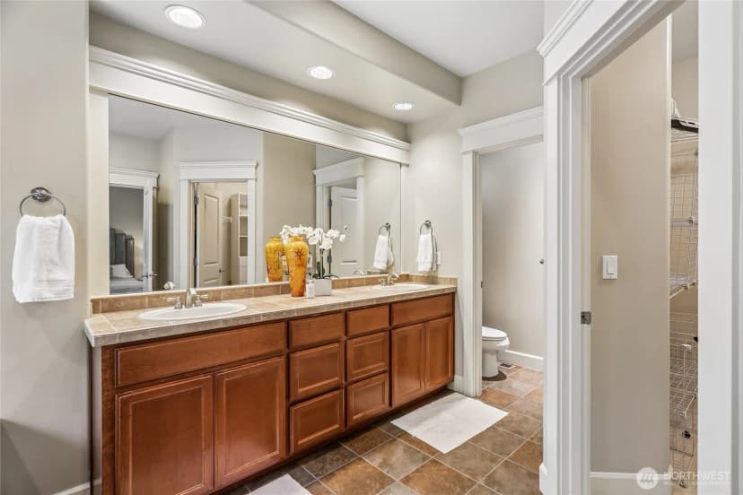 Property photo for 11815 157th Avenue Ne, Redmond photo 18