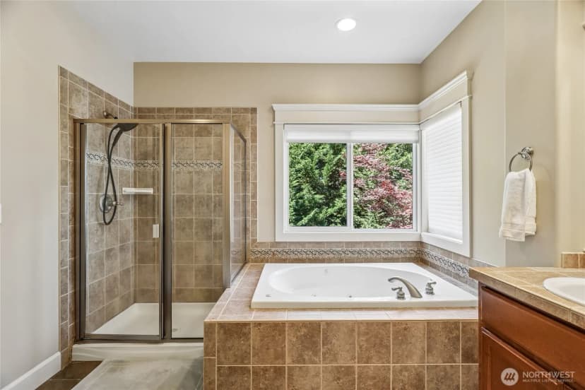 Property photo for 11815 157th Avenue Ne, Redmond photo 19