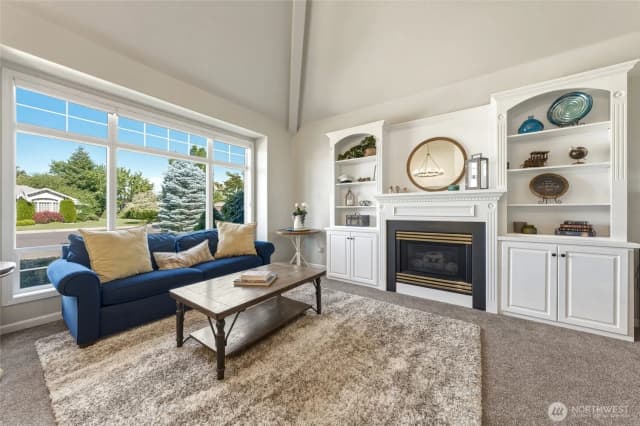Property photo for 956 Se Garrison Drive, College Place photo 2
