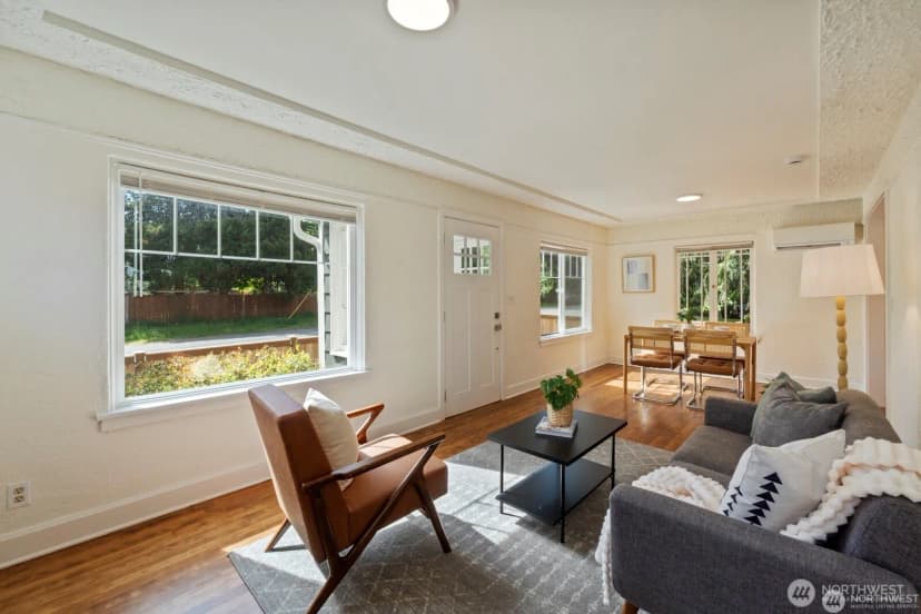 Property photo for 11556 17th Avenue Ne, Seattle photo 11