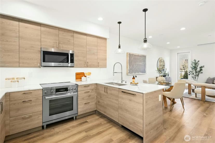 Property photo for 116 D 2nd Street S #d, Kirkland photo 13