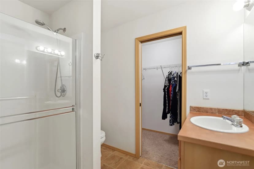 Property photo for 24027 Se 282nd Street, Maple Valley photo 18