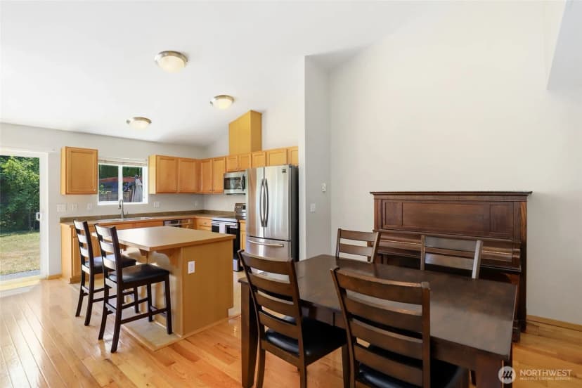 Property photo for 24027 Se 282nd Street, Maple Valley photo 14