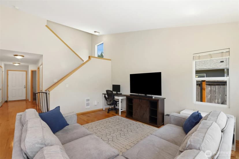 Property photo for 24027 Se 282nd Street, Maple Valley photo 6