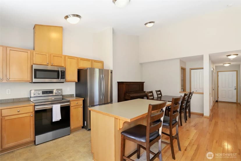 Property photo for 24027 Se 282nd Street, Maple Valley photo 11
