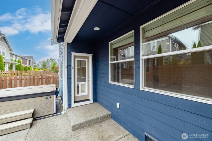 Property photo for 4502 31st Avenue Se, Everett photo 37