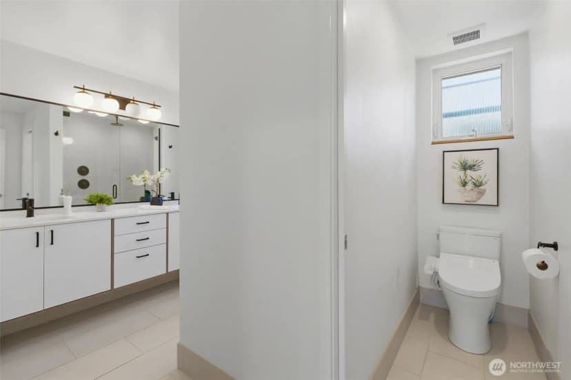 Property photo for 3645 22nd Avenue W #g, Seattle photo 22