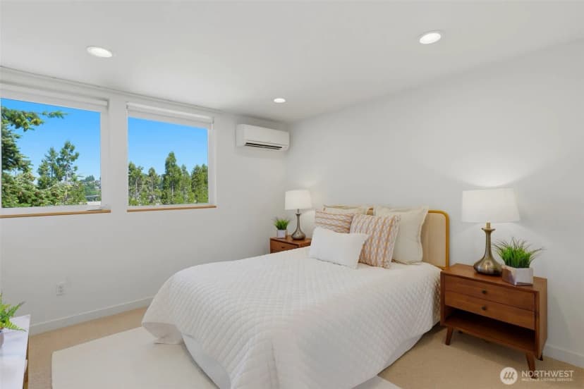 Property photo for 3645 22nd Avenue W #g, Seattle photo 4