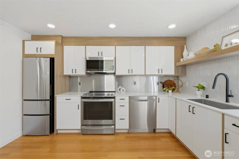 Property photo for 3645 22nd Avenue W #g, Seattle photo 12
