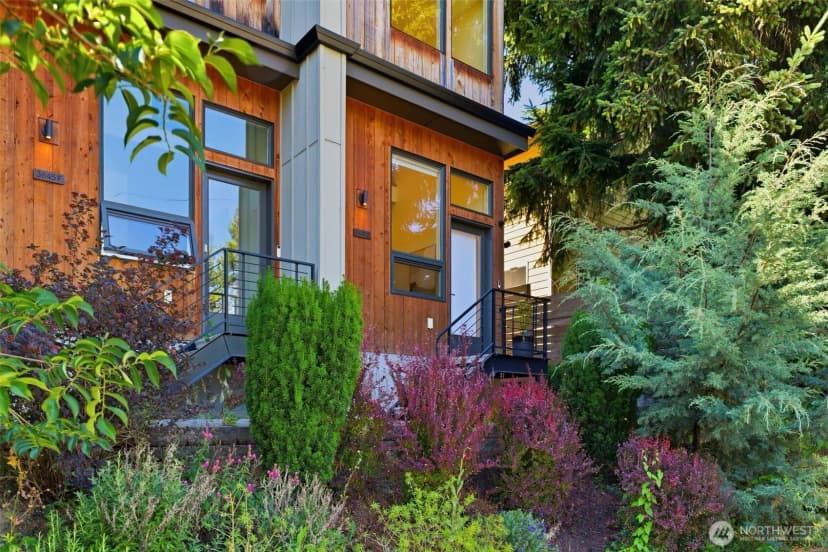 Property photo for 3645 22nd Avenue W #g, Seattle