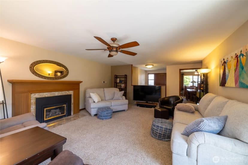 Property photo for 727 K Street, Centralia photo 9