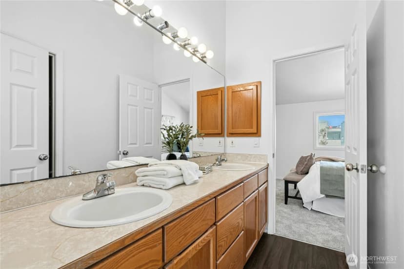 Property photo for 7530 43rd Avenue S #b, Seattle photo 29