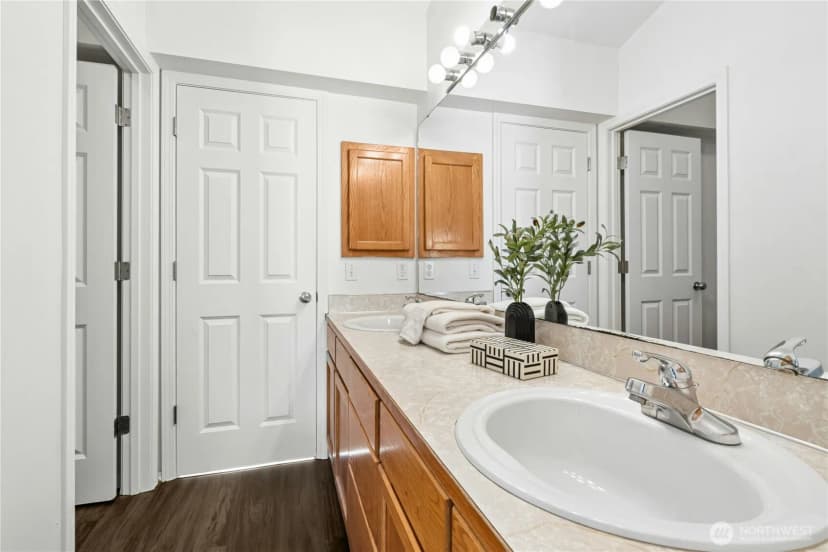 Property photo for 7530 43rd Avenue S #b, Seattle photo 30