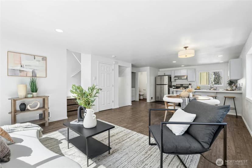 Property photo for 7530 43rd Avenue S #b, Seattle photo 12