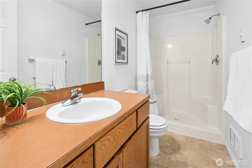 Property photo for 7530 43rd Avenue S #b, Seattle photo 10
