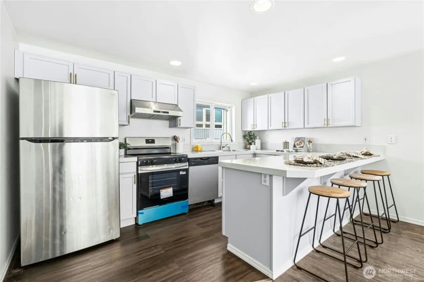 Property photo for 7530 43rd Avenue S #b, Seattle photo 17