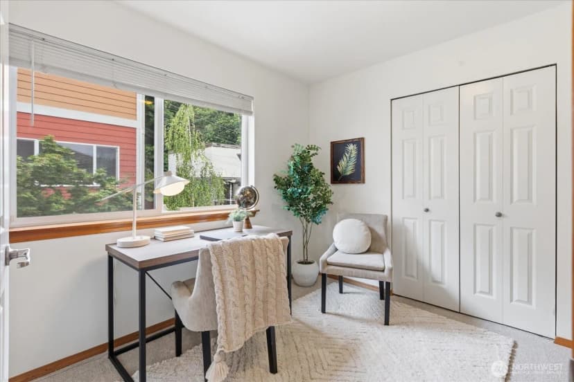Property photo for 4736 Delridge Way Sw #b, Seattle photo 15