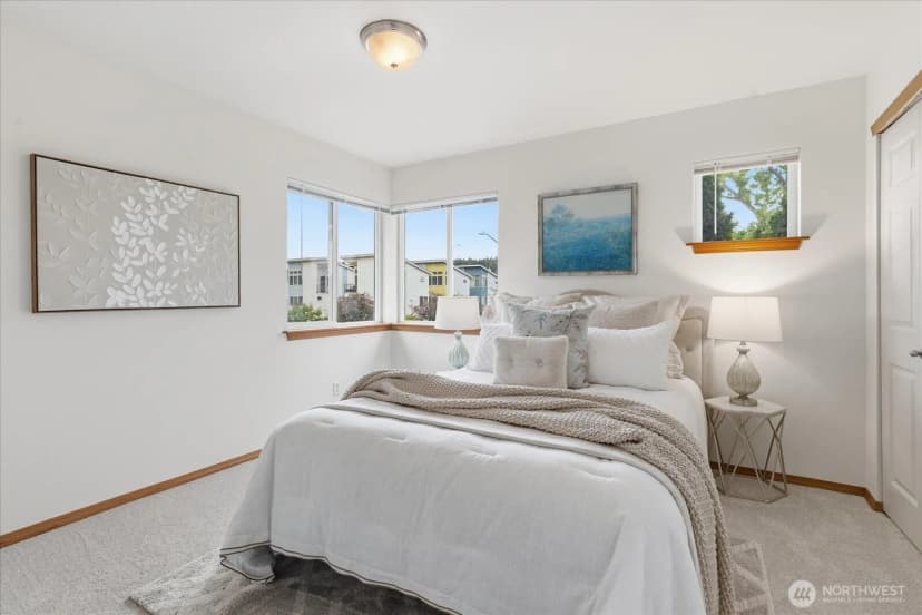 Property photo for 4736 Delridge Way Sw #b, Seattle photo 12
