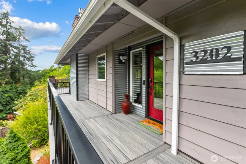 Property photo for 3202 19th Street, Bremerton photo 7