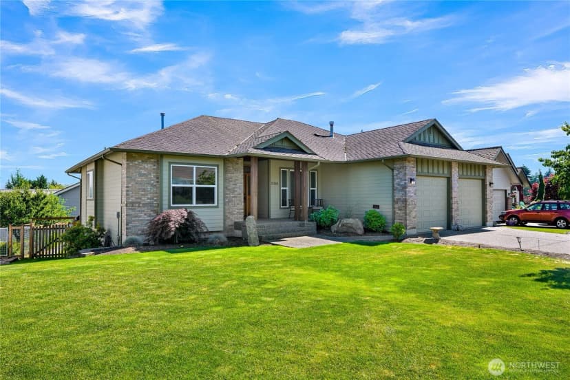 Property photo for 2561 Lakeridge Drive, Ferndale photo 4