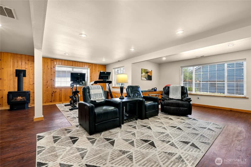 Property photo for 2561 Lakeridge Drive, Ferndale photo 36