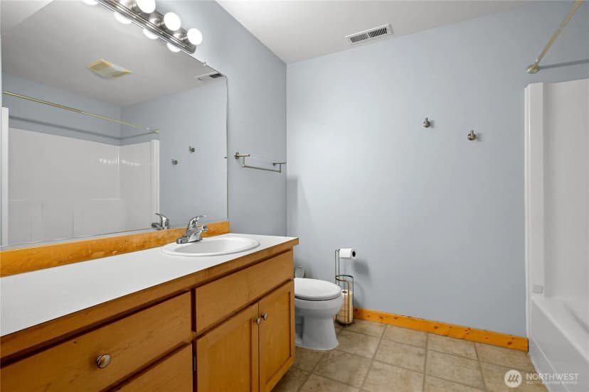 Property photo for 2561 Lakeridge Drive, Ferndale photo 32