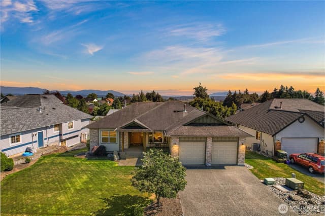 Property photo for 2561 Lakeridge Drive, Ferndale