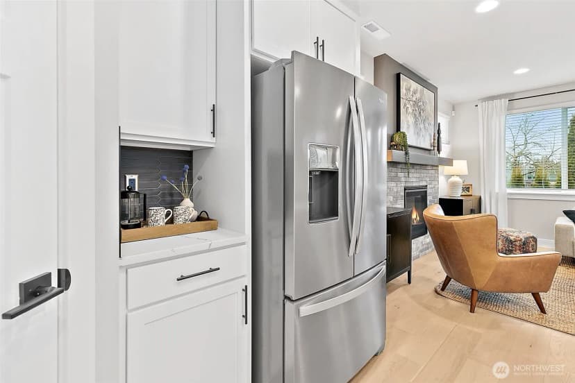 Property photo for 28407 142nd Place Se, Kent photo 11