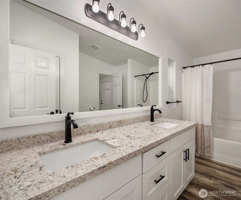 Property photo for 7725 Delvan Hill Road, Sedro Woolley photo 22