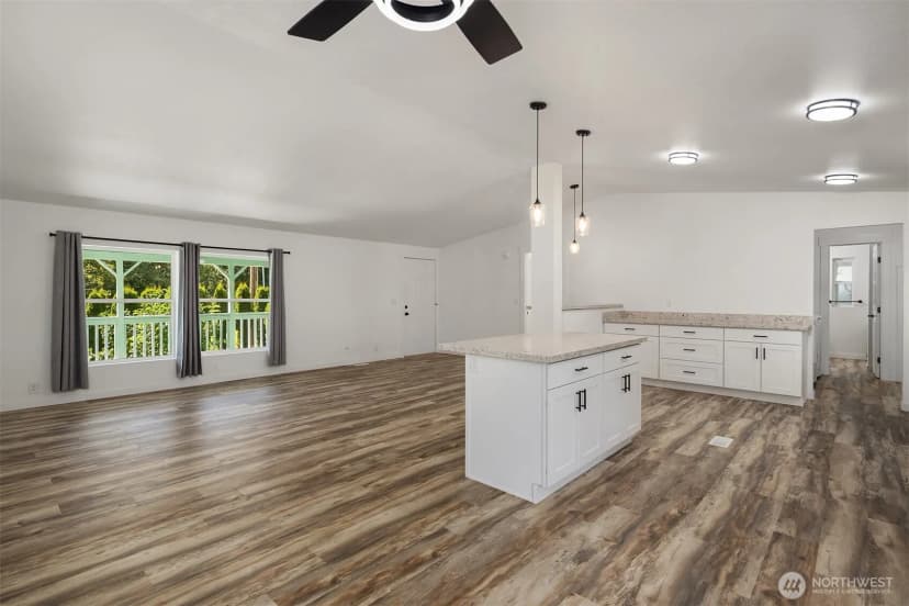 Property photo for 7725 Delvan Hill Road, Sedro Woolley photo 9