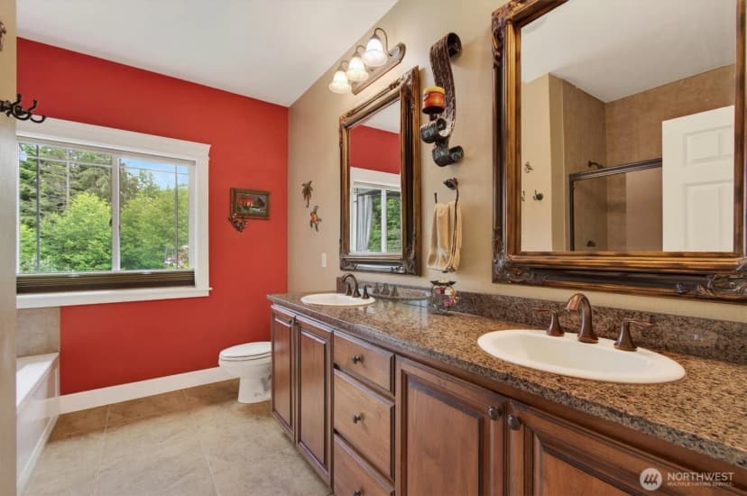 Property photo for 47 Sun Crest Lane, Cathlamet photo 16