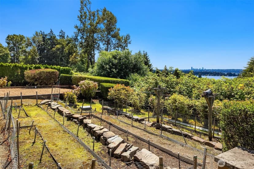 Property photo for 5511 104th Avenue Ne, Kirkland photo 35
